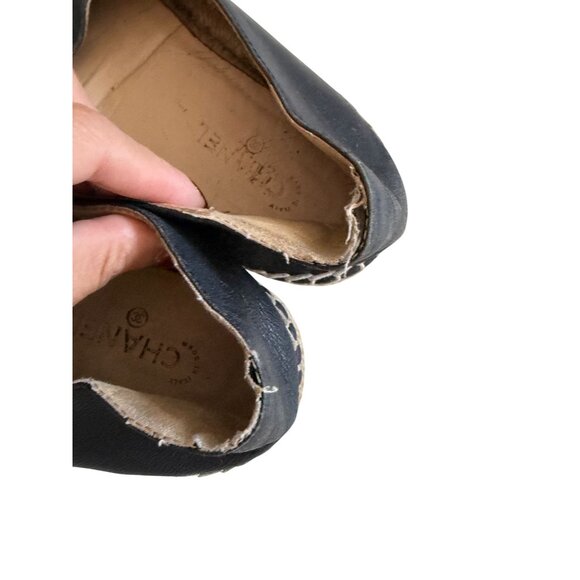 CHANEL Black Lambskin Interlocking Logo Espadrilles Flats Size 40 / US 10